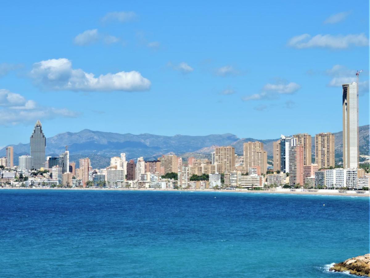 Sunset Waves By Apturist Benidorm Luaran gambar